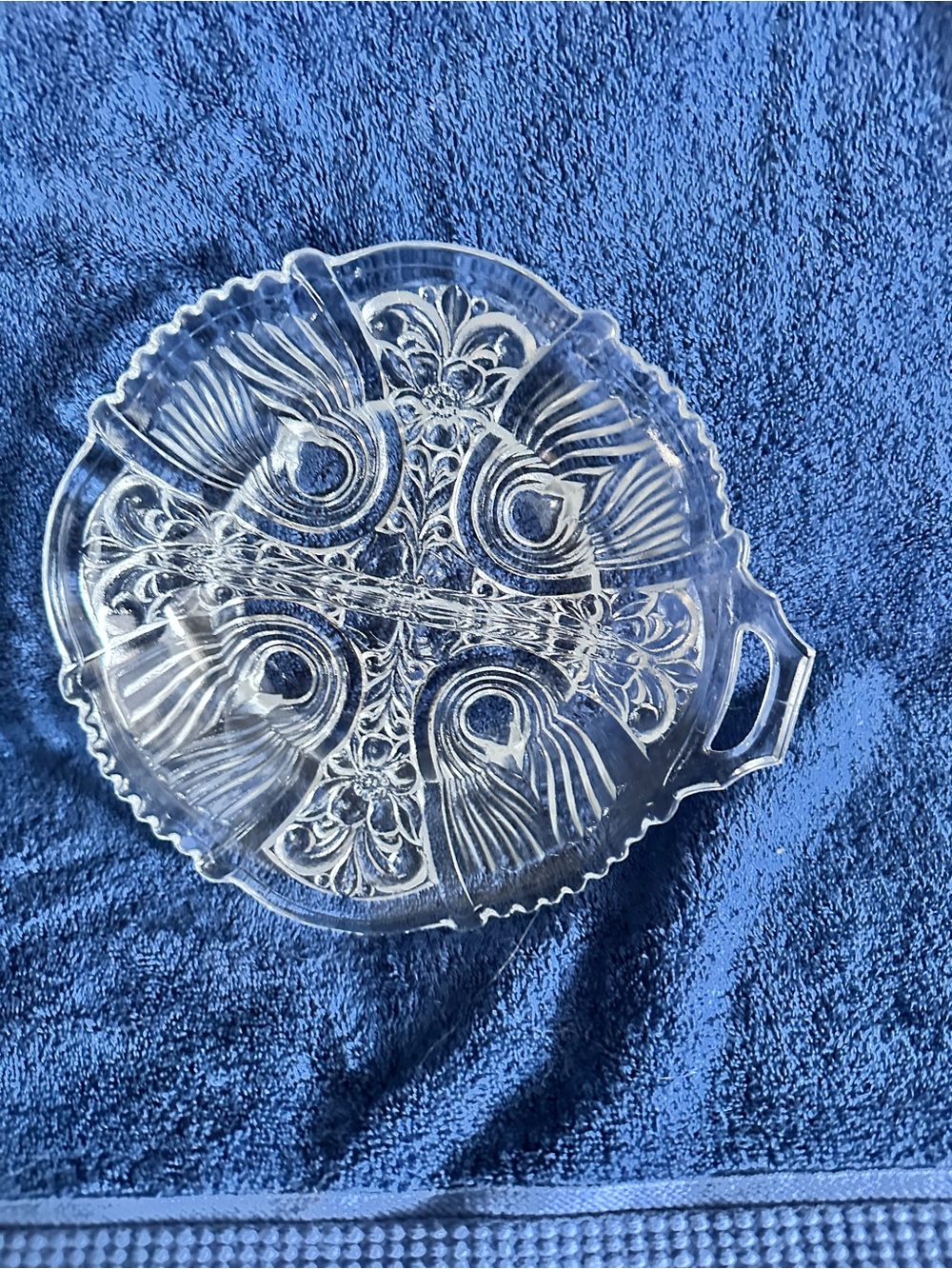 Vintage Indiana Glass Co Killarney Glass Divided Relish Candy Nut Dish Bowl